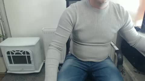 Snapshot of mrhorny_2023 chatting on February 25, 7:31 am Your Mister online show from February 25, 7:31 am