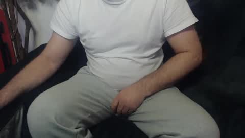 Snapshot of mrhorny_2023 chatting on March 6, 9:03 am Your Mister online show from March 6, 9:03 am