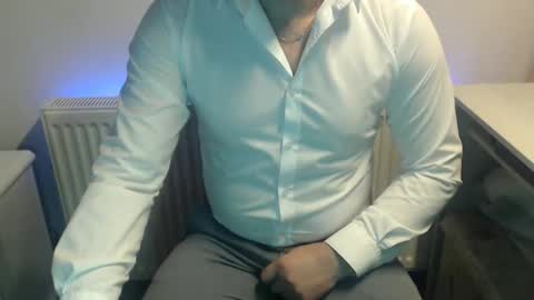 Snapshot of mrhorny_2023 chatting on April 6, 10:38 am Your Mister online show from April 6, 10:38 am