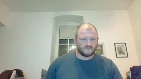 mrhotsex69 online show from December 3, 9:01 pm