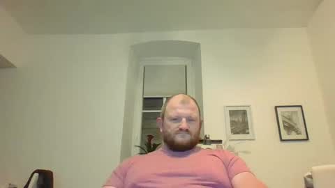 mrhotsex69 online show from December 7, 9:33 pm