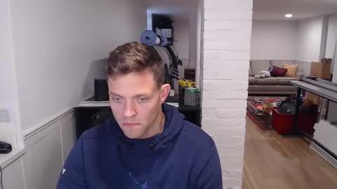 Snapshot of mrkenridge chatting on November 14, 2:05 pm mrkenridge online show from November 14, 2:05 pm