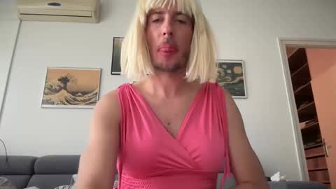 TaleOfLaura online show from December 9, 11:58 am