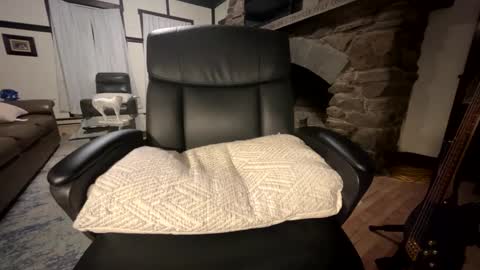 Snapshot of mrprodigy101 chatting on September 24, 2:59 am mrprodigy101 online show from September 24, 2:59 am