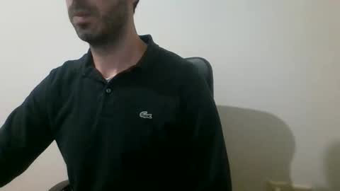 Snapshot of mrralph__90 chatting on December 11, 5:26 pm Mrralph online show from December 11, 5:26 pm