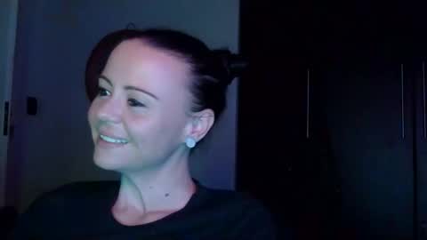 mrs_bunny_swing online show from April 24, 4:53 pm