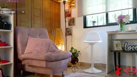 Snapshot of mrs_edha_ chatting on June 3, 4:12 pm Edha online show from June 3, 4:12 pm