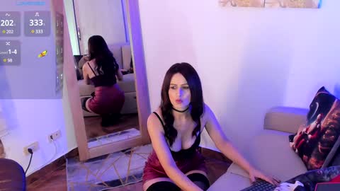 Griseld   online show from December 17, 7:04 pm