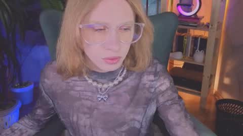 Barbie online show from November 14, 5:28 am