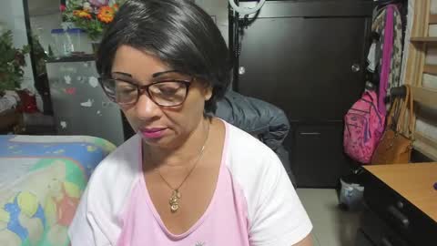 mrs_mommy online show from October 23, 2:49 pm