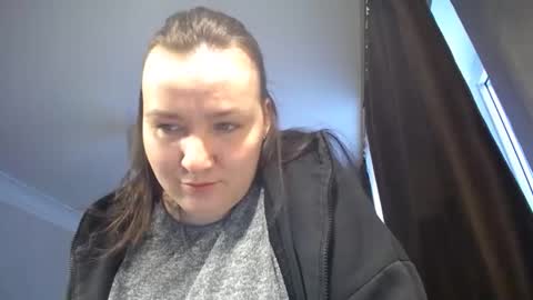 Snapshot of mrs_smith__ chatting on February 21, 1:33 pm mrs_smith__ online show from February 21, 1:33 pm
