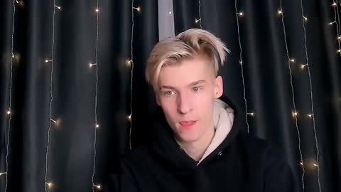 Adam online show from December 19, 4:02 am