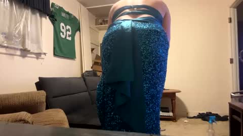 mrsissy812575 online show from December 6, 10:52 pm