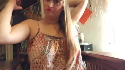 MrsLuna19 online show from October 15, 3:01 pm