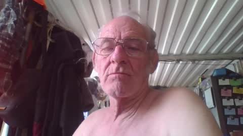 Chuck online show from May 23, 4:33 pm