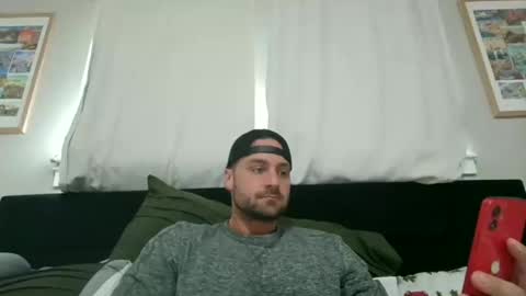 Snapshot of mrthickly818 chatting on February 16, 2:35 pm mrthickly818 online show from February 16, 2:35 pm