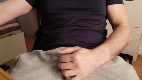 Snapshot of mrtsch chatting on March 20, 8:08 am Tony online show from March 20, 8:08 am