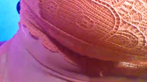 Snapshot of mrvenusx chatting on March 21, 5:01 am Mrs Venus online show from March 21, 5:01 am