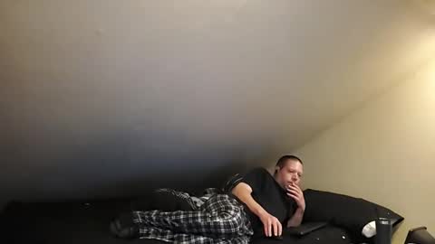 Snapshot of mrxhere chatting on October 14, 8:53 pm mrxhere online show from October 14, 8:53 pm