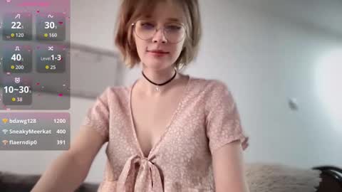 Snapshot of ms_christiana chatting on October 12, 6:01 am ms_christiana online show from October 12, 6:01 am
