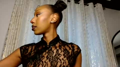 Snapshot of ms_crystal chatting on June 13, 2:26 pm ms_crystal online show from June 13, 2:26 pm