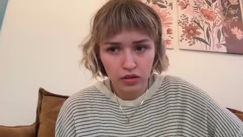 Snapshot of ms_dira chatting on February 19, 2:24 pm dira and the riru tribe online show from February 19, 2:24 pm