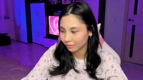 ms_emily_ online show from February 15, 6:37 pm