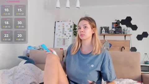 Snapshot of ms_foryou chatting on September 18, 3:41 am Ms ForYOU online show from September 18, 3:41 am