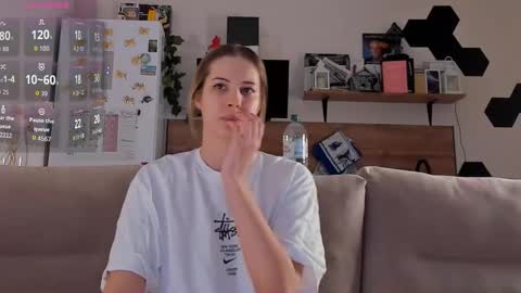 Snapshot of ms_foryou chatting on November 21, 4:05 pm Ms ForYOU online show from November 21, 4:05 pm