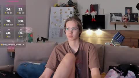 Snapshot of ms_foryou chatting on January 19, 1:31 am Ms ForYOU online show from January 19, 1:31 am