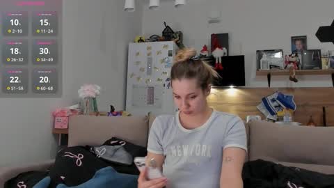 Snapshot of ms_foryou chatting on February 4, 3:18 pm Ms ForYOU online show from February 4, 3:18 pm