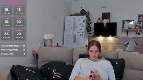 Snapshot of ms_foryou chatting on February 7, 4:16 am Ms ForYOU online show from February 7, 4:16 am