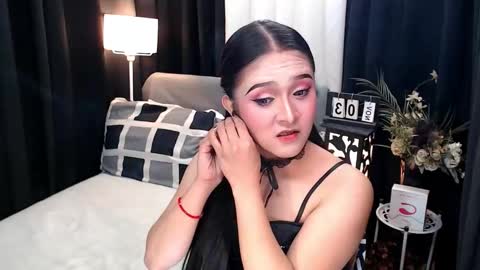 Ash online show from November 4, 9:41 am