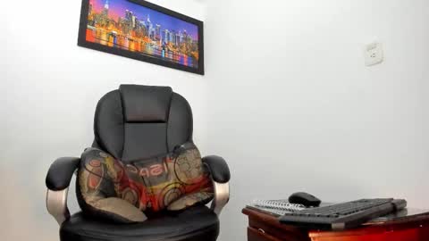 ms_lunarose online show from October 26, 1:11 am