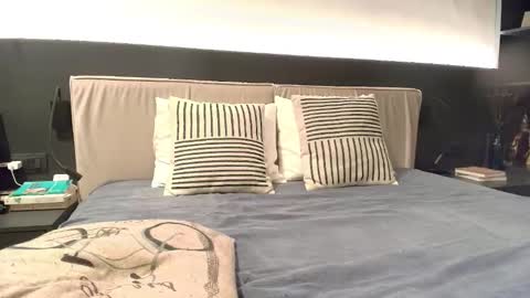 Melanie online show from October 8, 7:50 am