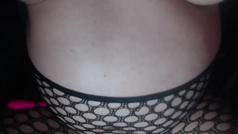 Snapshot of ms_millie11 chatting on June 14, 9:06 pm Millie online show from June 14, 9:06 pm
