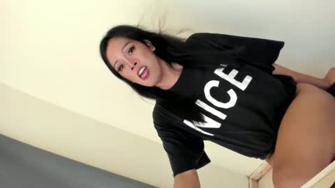 selena online show from December 16, 8:31 am