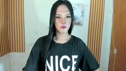 selena online show from November 9, 12:03 pm