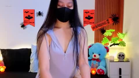 ms_shye online show from October 28, 12:58 am