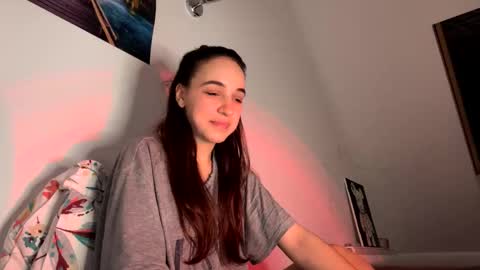 ms_sophiee online show from March 7, 7:33 pm