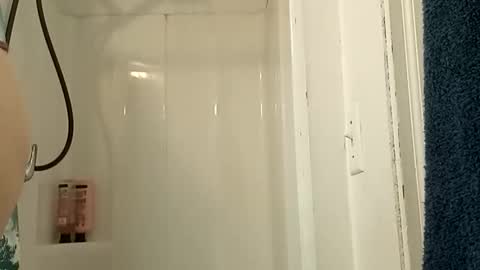 melissa online show from February 16, 2:57 pm