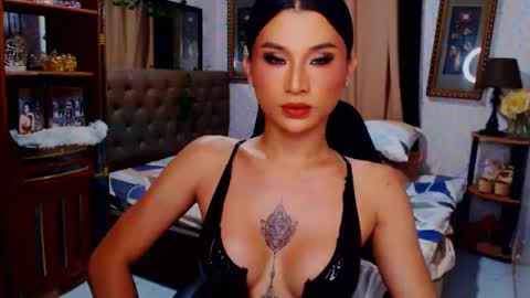 Snapshot of msasianbigcockts chatting on March 7, 10:24 am Thea online show from March 7, 10:24 am