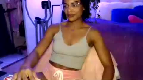Snapshot of msemonibrown chatting on July 1, 5:42 am CocoSage online show from July 1, 5:42 am
