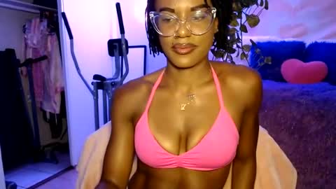Snapshot of msemonibrown chatting on July 20, 2:59 am CocoSage online show from July 20, 2:59 am