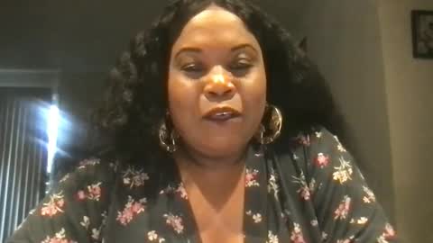 Chocolate  Candy   Stick online show from January 10, 6:09 pm