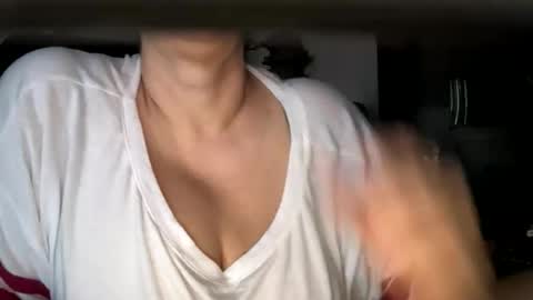 msmomy69 online show from April 16, 9:39 pm