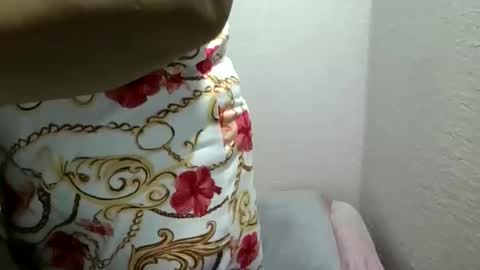 Snapshot of msseksi_love chatting on April 2, 10:02 am msseksi_love online show from April 2, 10:02 am