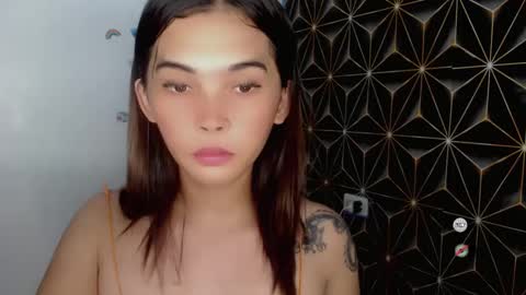 Snapshot of mstefany chatting on December 2, 6:54 pm tefany online show from December 2, 6:54 pm