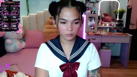 tefany online show from February 6, 6:18 am