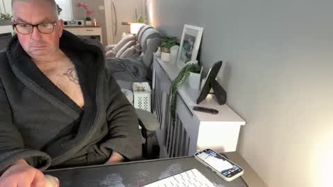 mtb1697 online show from February 18, 10:44 am